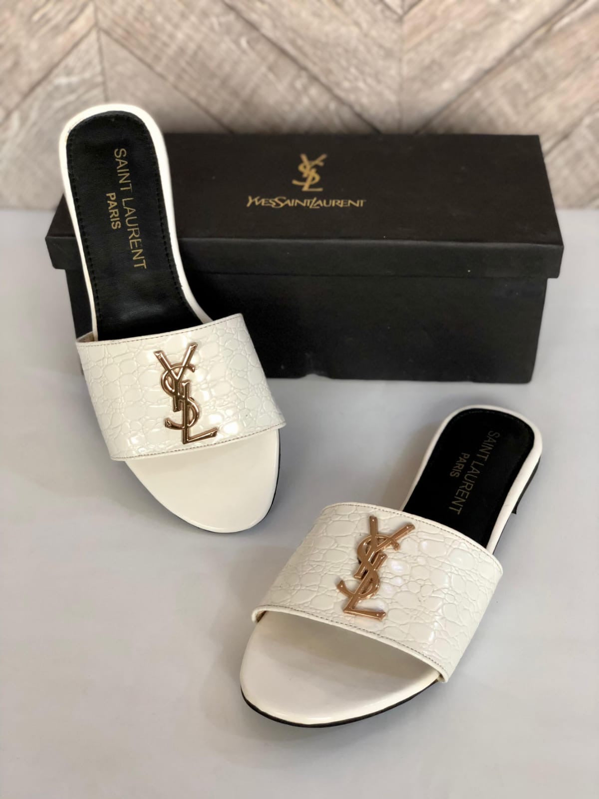 YSL SLIPPER