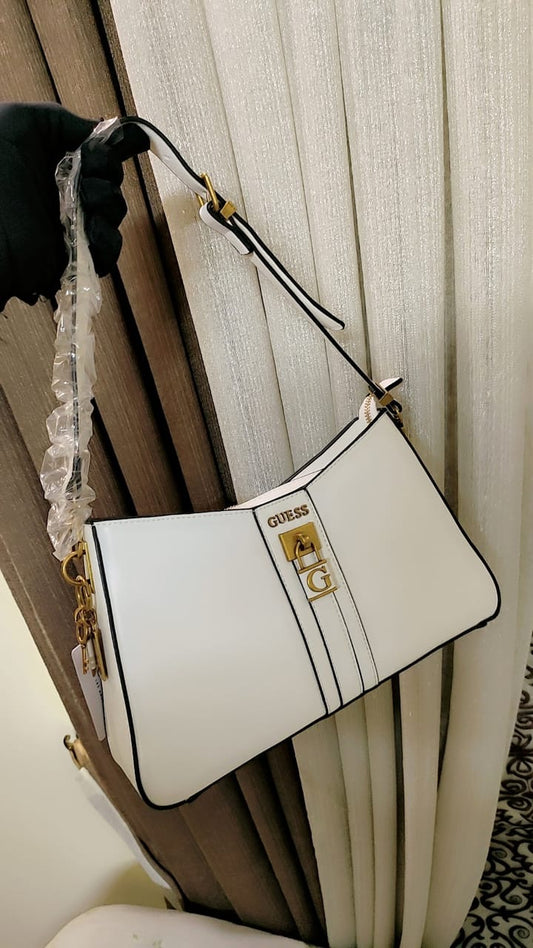 GUESS Hand Bag