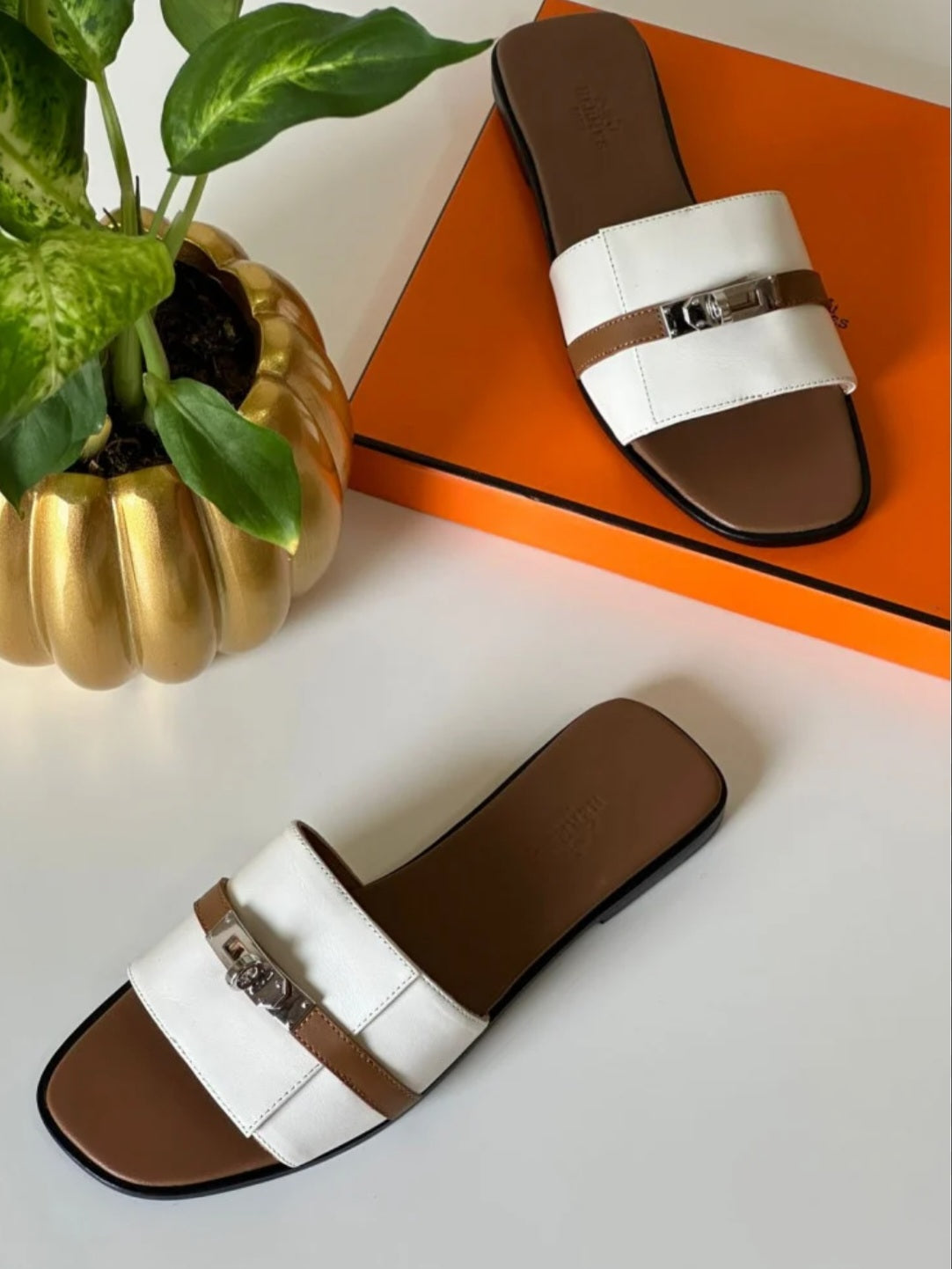 HM SLIDES BROWN