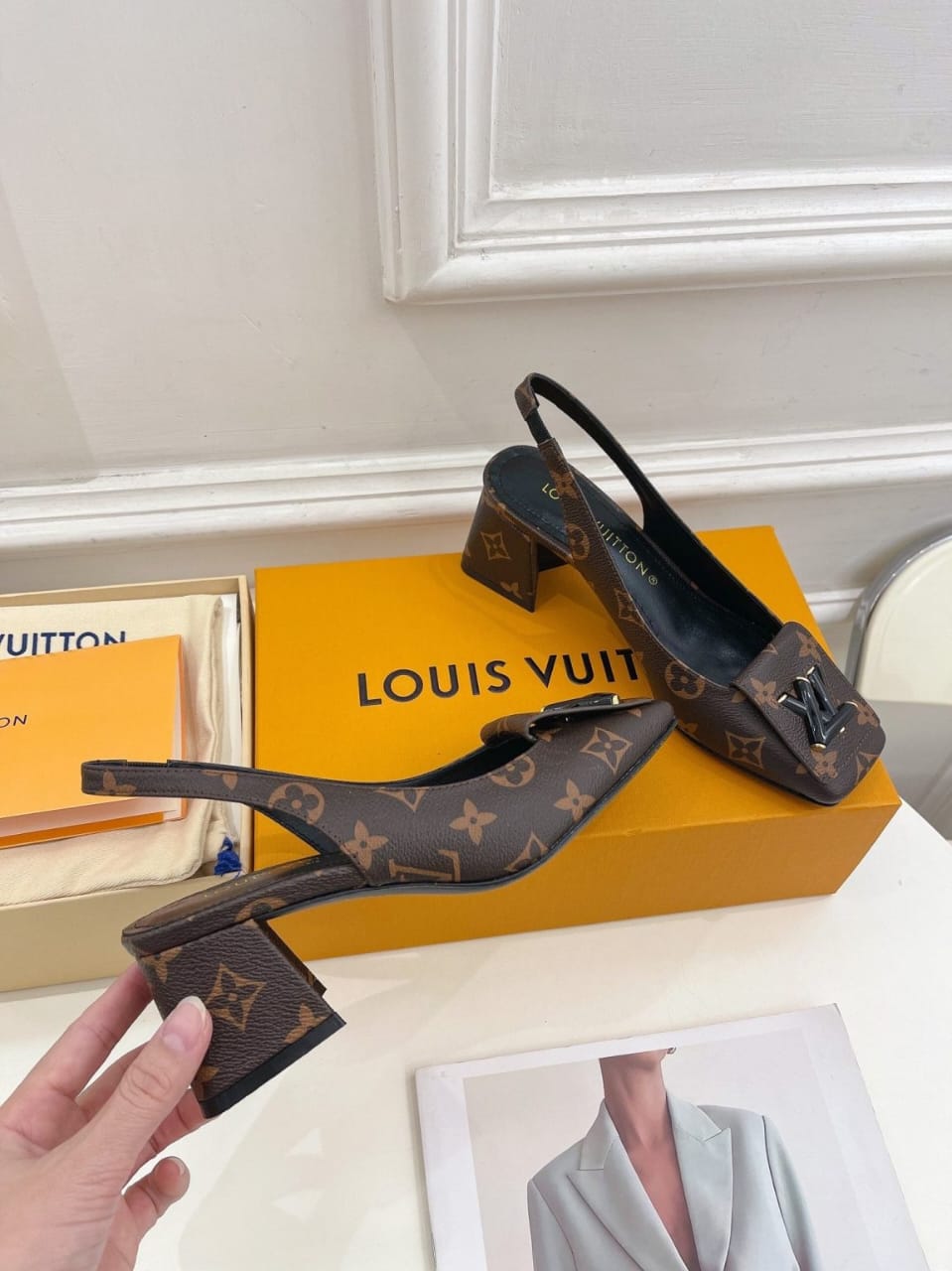 LV HEEL